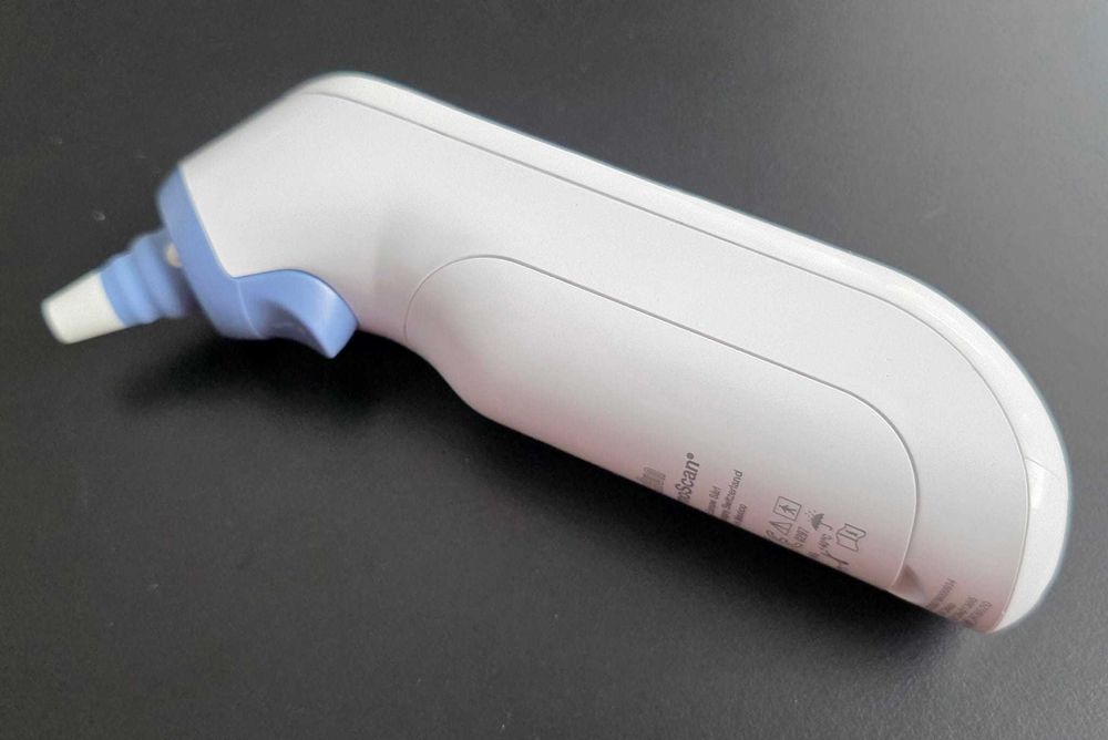 Braun ThermoScan 7IRT 6520 Termometru auricular infraroșu AgePrecision