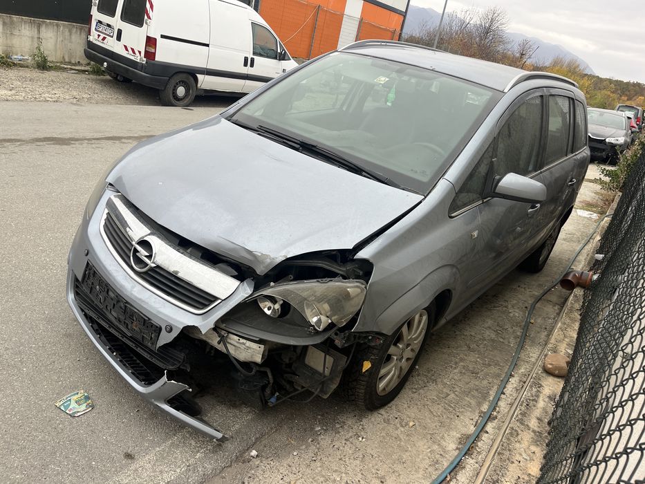 Opel Zafita 1.9CDTI 2008 За части!!!