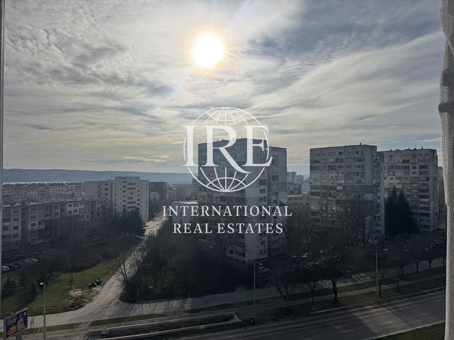 Продава се Тристаен апартамент в Варна, Чайка - 110 кв.м за 1391 €/кв.м - Снимка #11