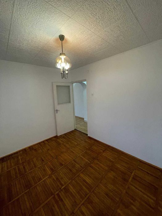 PROPRIETAR!! Apartament 2 camere, Sfânta Vineri, bloc acoperit