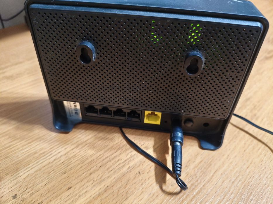 Wifi роутер Dlink Dir-320 D1