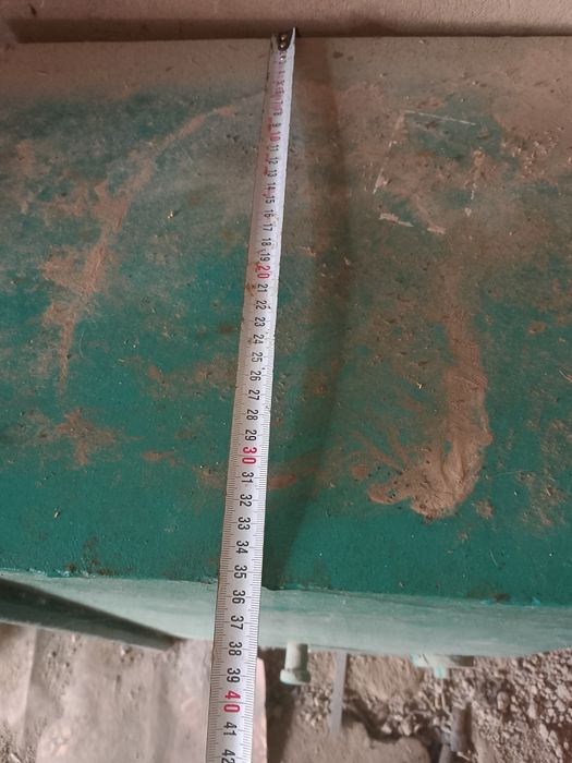 Сейф домашний железный