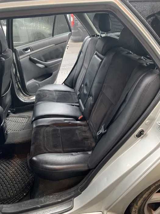 Piese toyota avensis 2.2 d-cat 177 cp an 2008