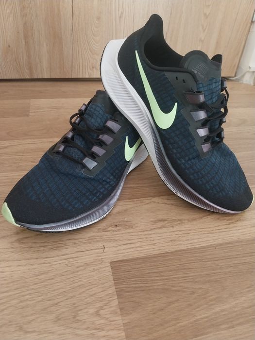 Nike nr.45. Originali