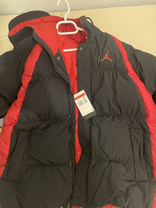 Geaca Jordan noua marimea L