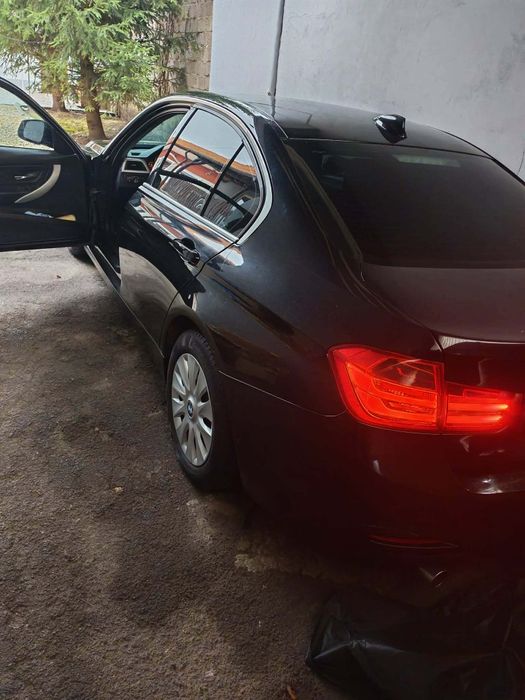 BMW seria 3 f30  anul 2012