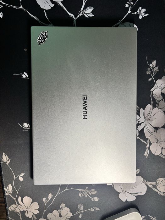 Huawei MateBook D14
