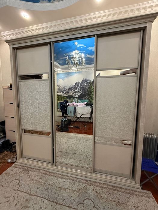 Шкаф, шифонер- купе