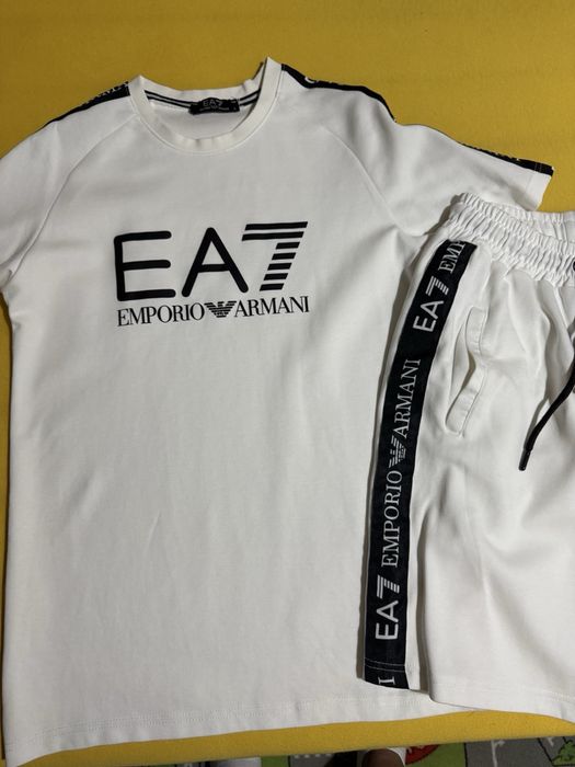 Комплект на Armani