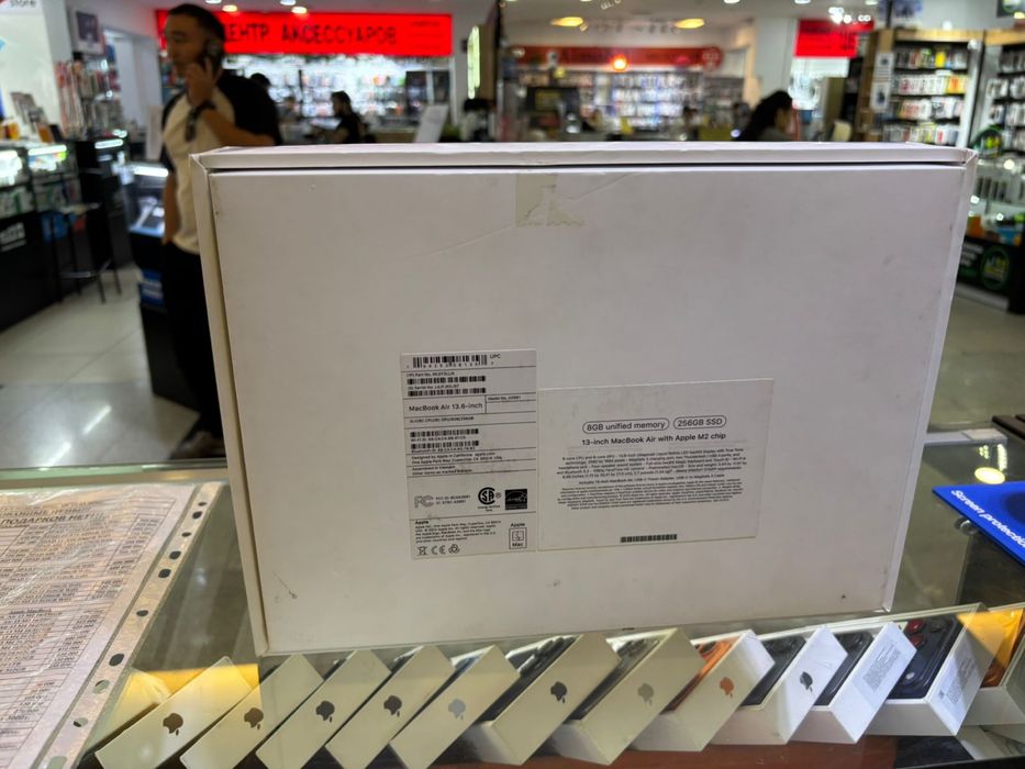 Macbook M2  ИДЕАЛ