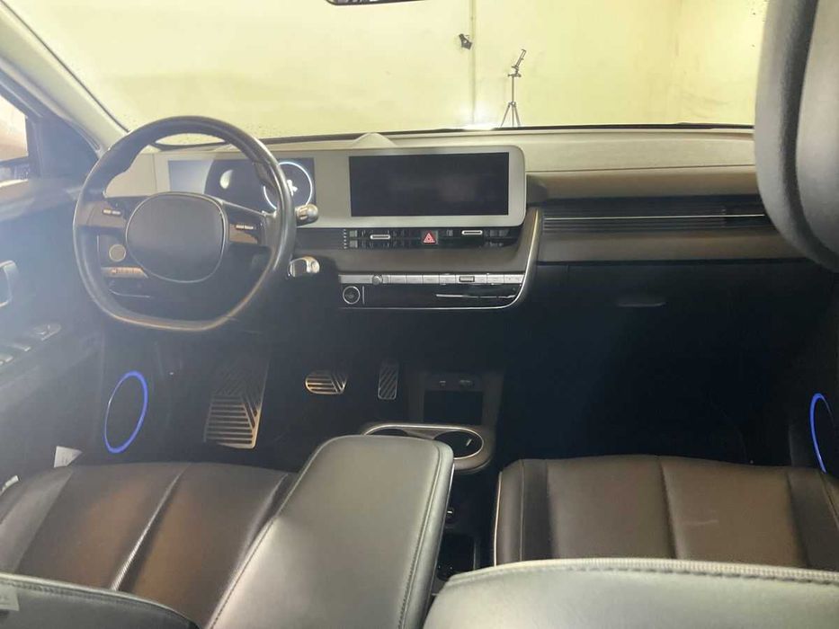 Hyundai IONIQ 5 electric drive 306ks 225 kW 62kwh Uniq 4WD