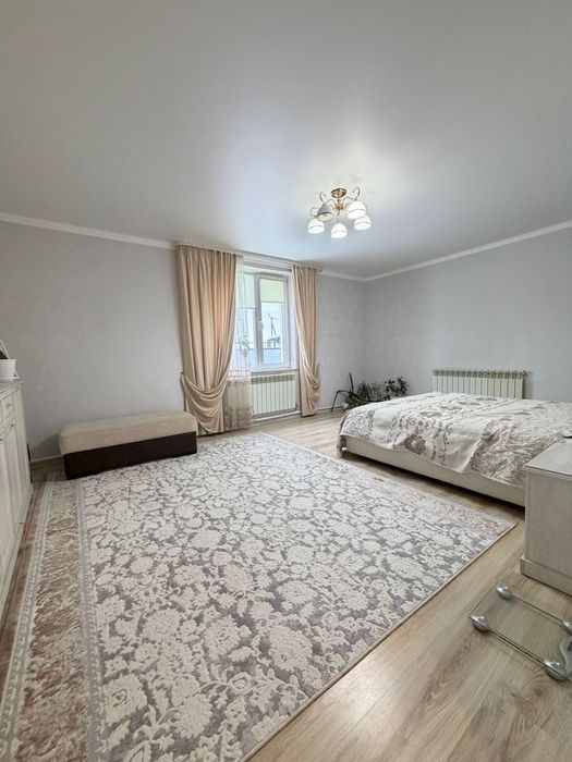 Продается дом с магазином.