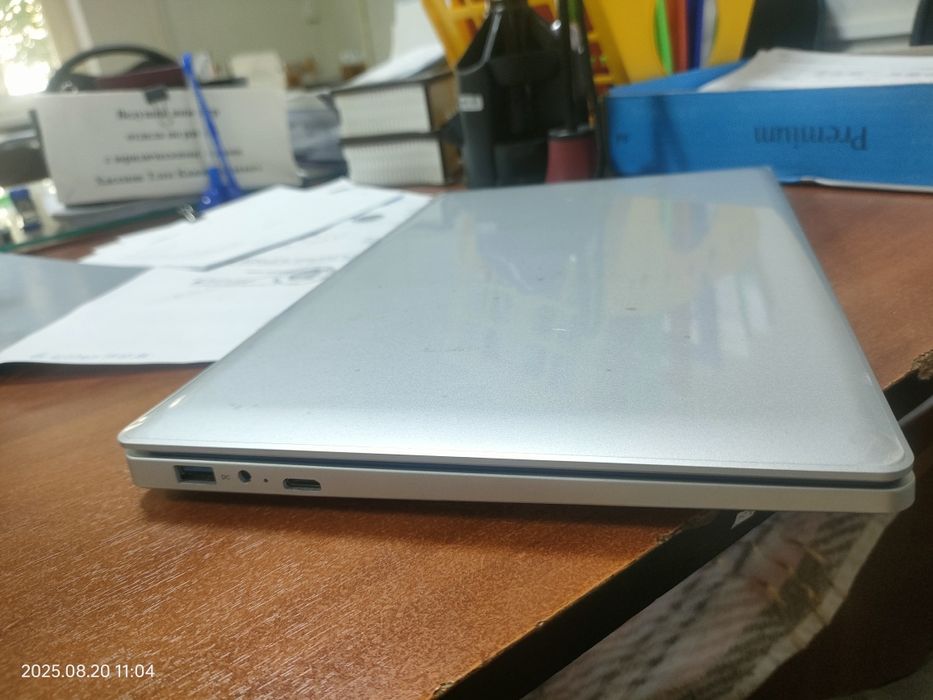 Продается ноутбук в отличном состоянии