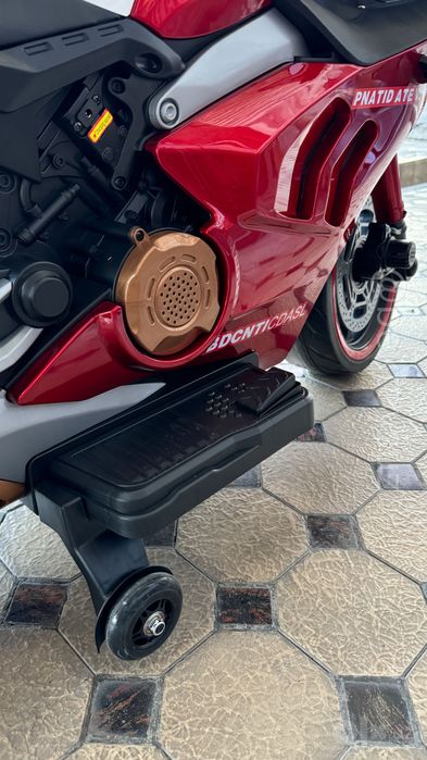 Детский мотоцикл Ducati V5 для детей 3-7 лет EVA колёса 24V до 30 кг
