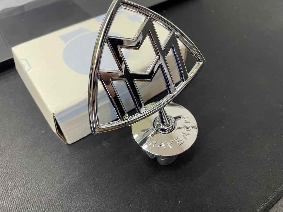Emblema Metalica Capota Maybach