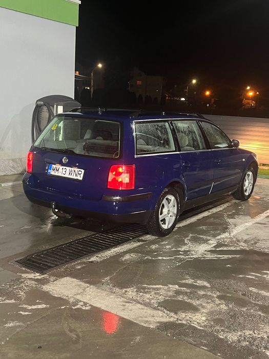 Vând passat b5 an 2003