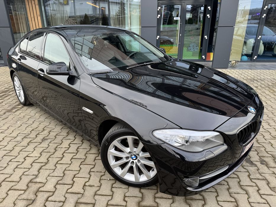BMW 520 / 2012 /Automat / Euro 5 / Xenon Led / Navi Mare