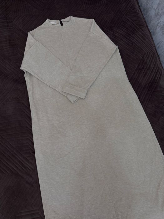 Все вещи по 2000тг.