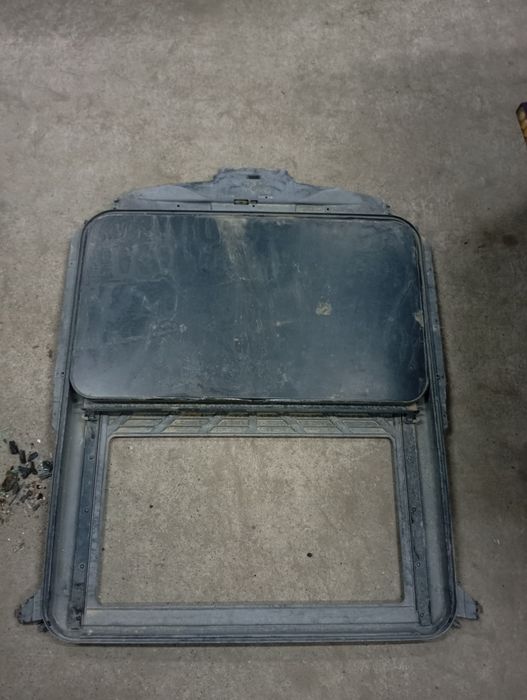 БМВ е34 по запчастям.