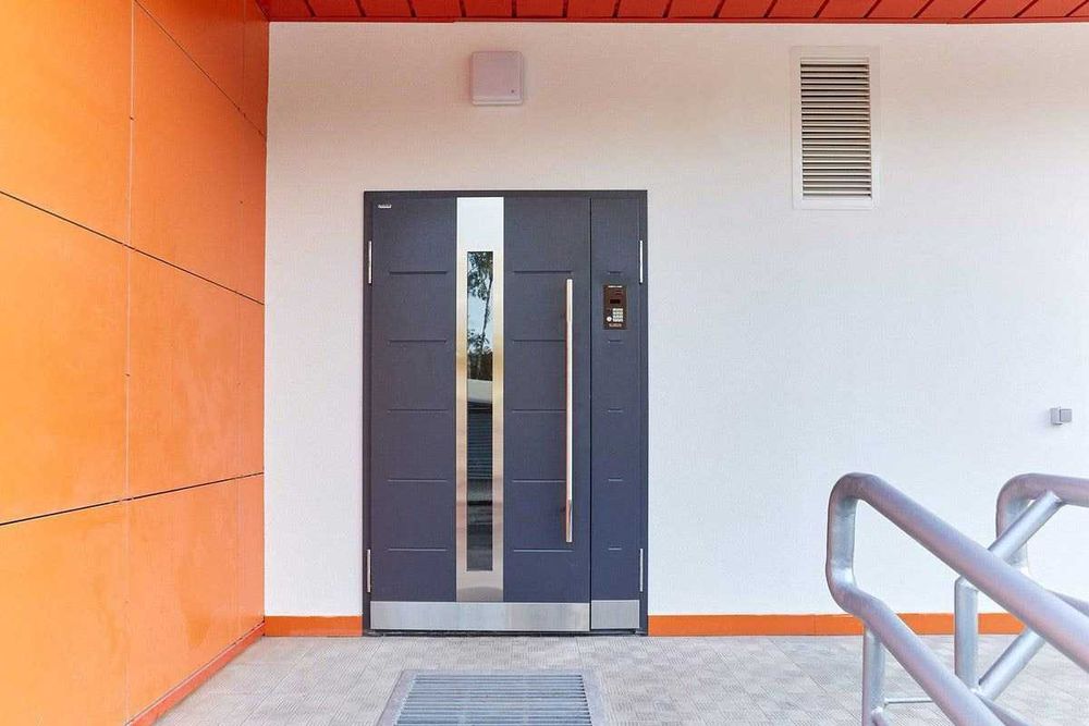 двери металлические для подездов