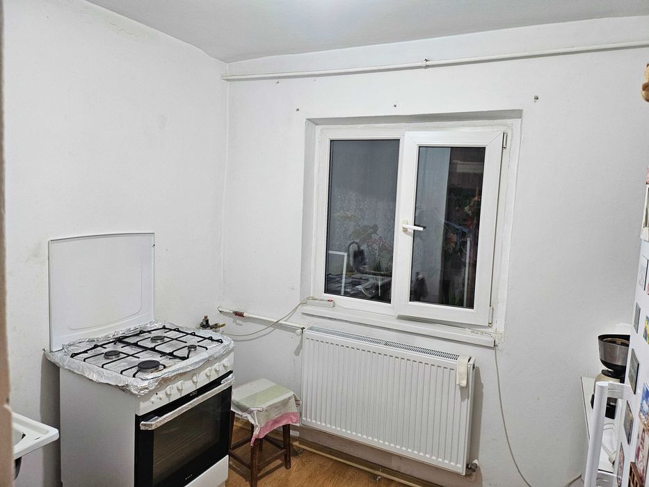 Apartamant de vanzare zona apusului sector 6