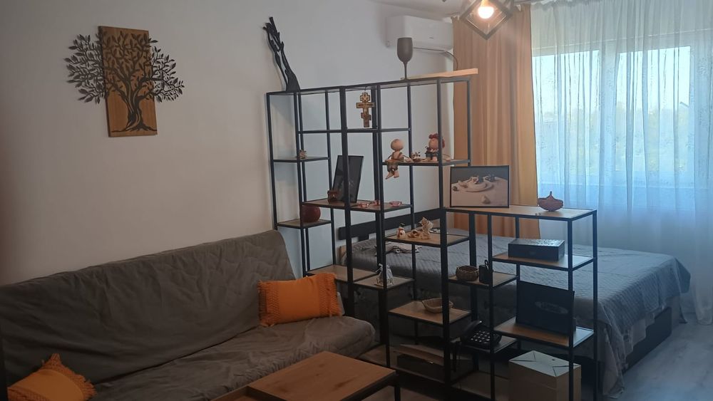Berceni-garsoniera de închiriat particular