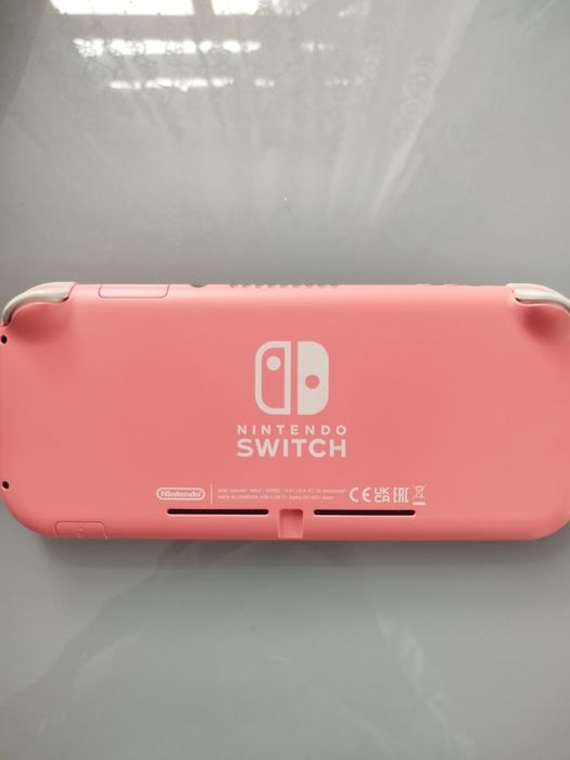 Nintendo Switch Lite + 128 GB microSD + зарядка