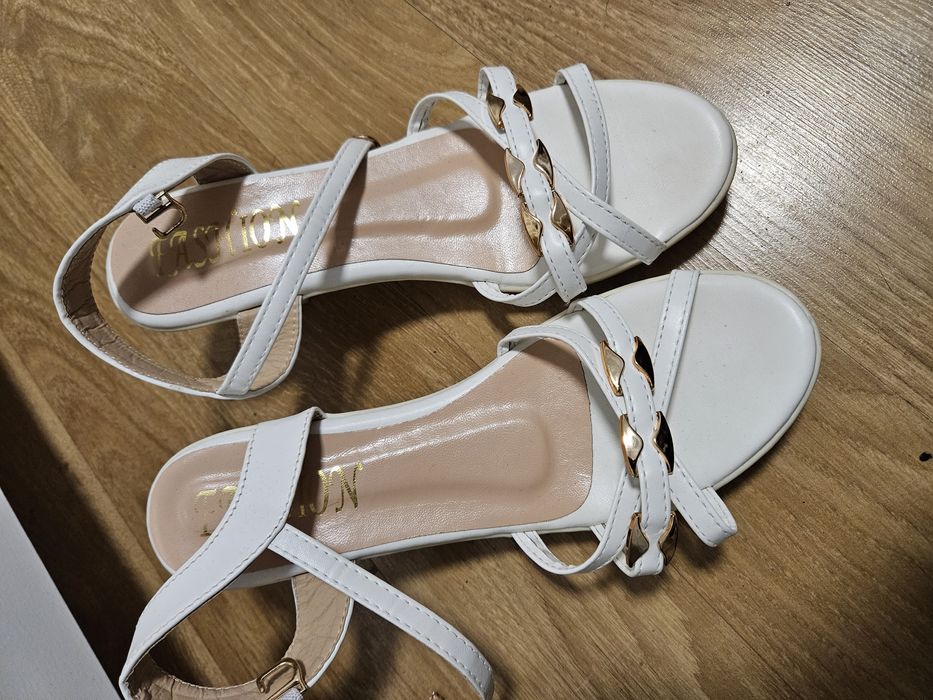 Rochie cununie civila / mireasa