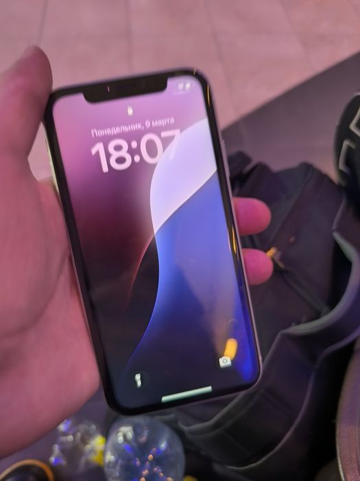 iPhone xr на 128gb