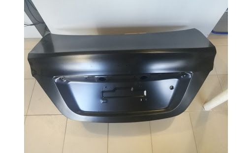 Крышка багажника на Хэндай Акцент 11-/ Hyundai Accent 11-
