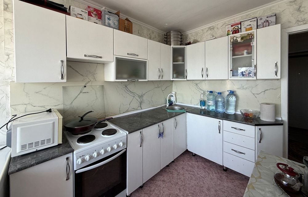 Кухонный гарнитур за 50000