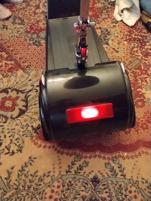 Scuter electric, 3 roti, motor 24v