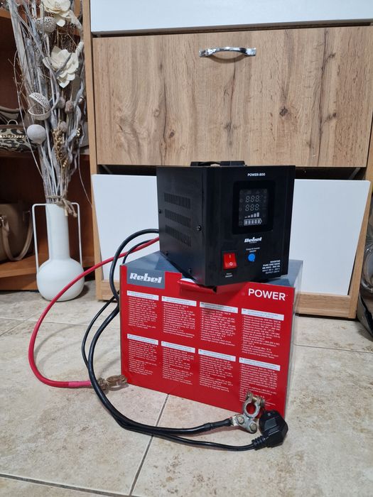 Inverter Rebel Power-800 (RB-4002)
