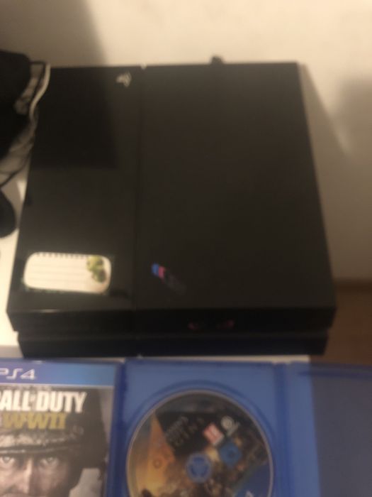 Ps 4 jocuri incluse