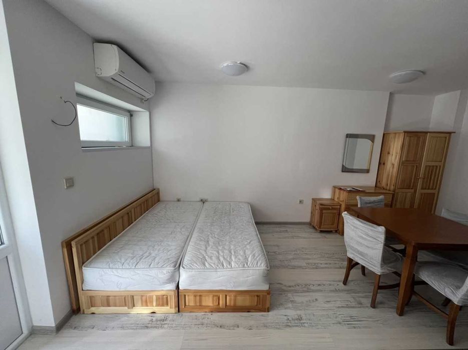 Дава се под наем Едностаен апартамент в Пловдив, Кършияка - 35 кв.м за 175 € - Снимка #3