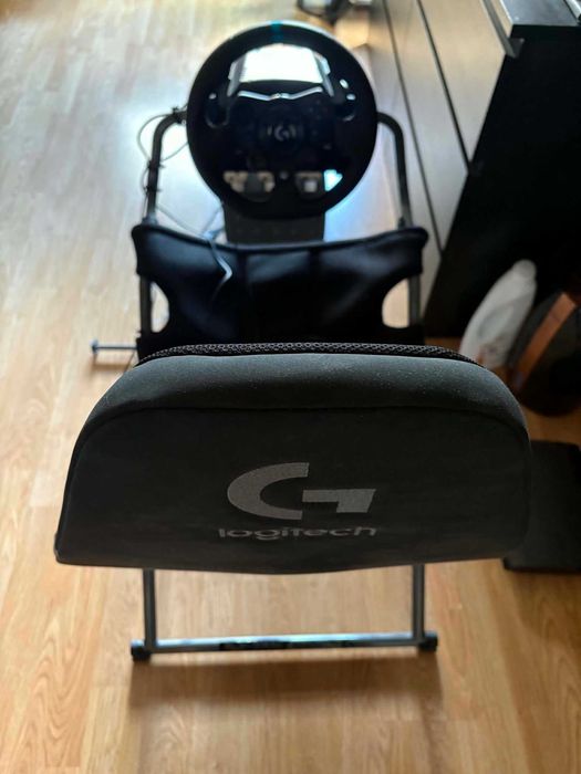 Logitech Playseat Challenger X + Logitech G923 + Logitech Driving Force Shifter