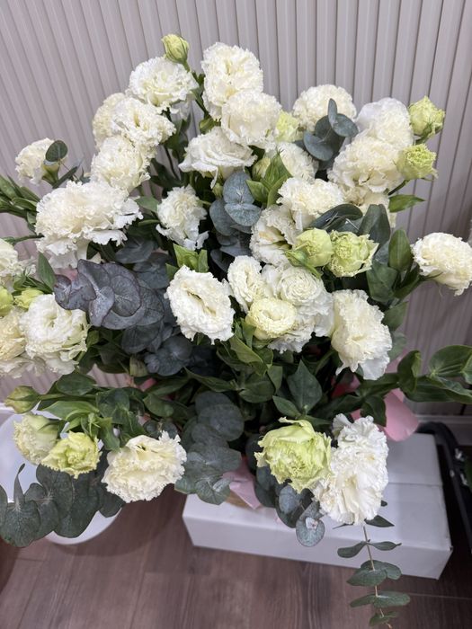 Цветы Продаются срочно свежие