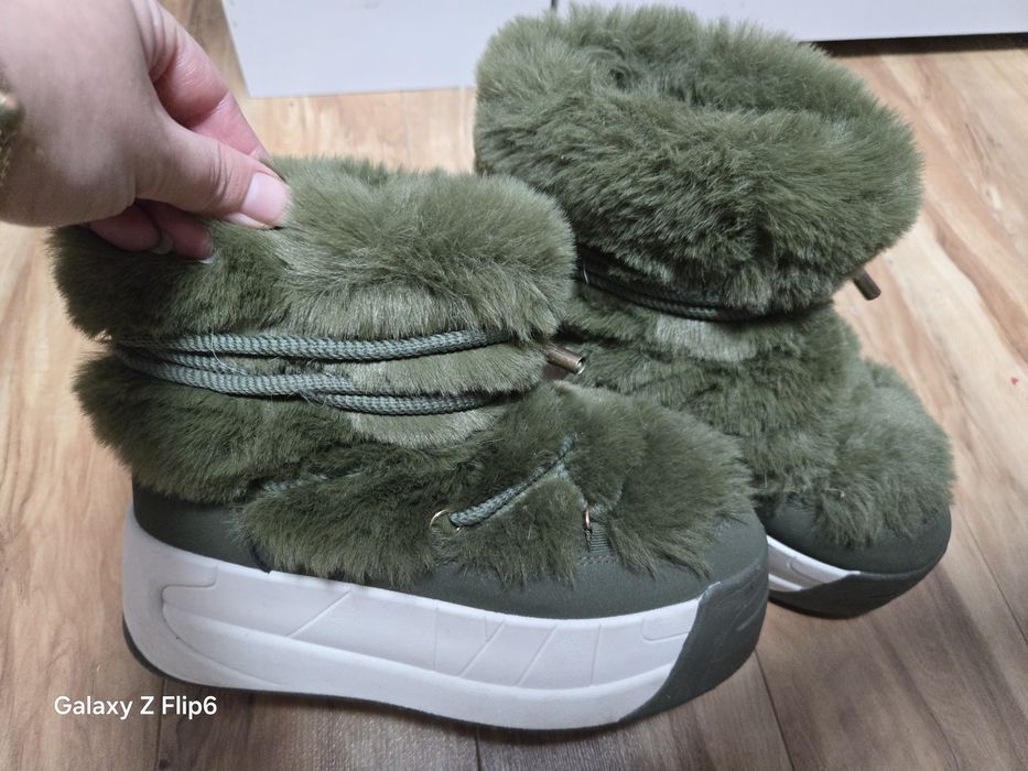 Ботуши с плюш 38 размер