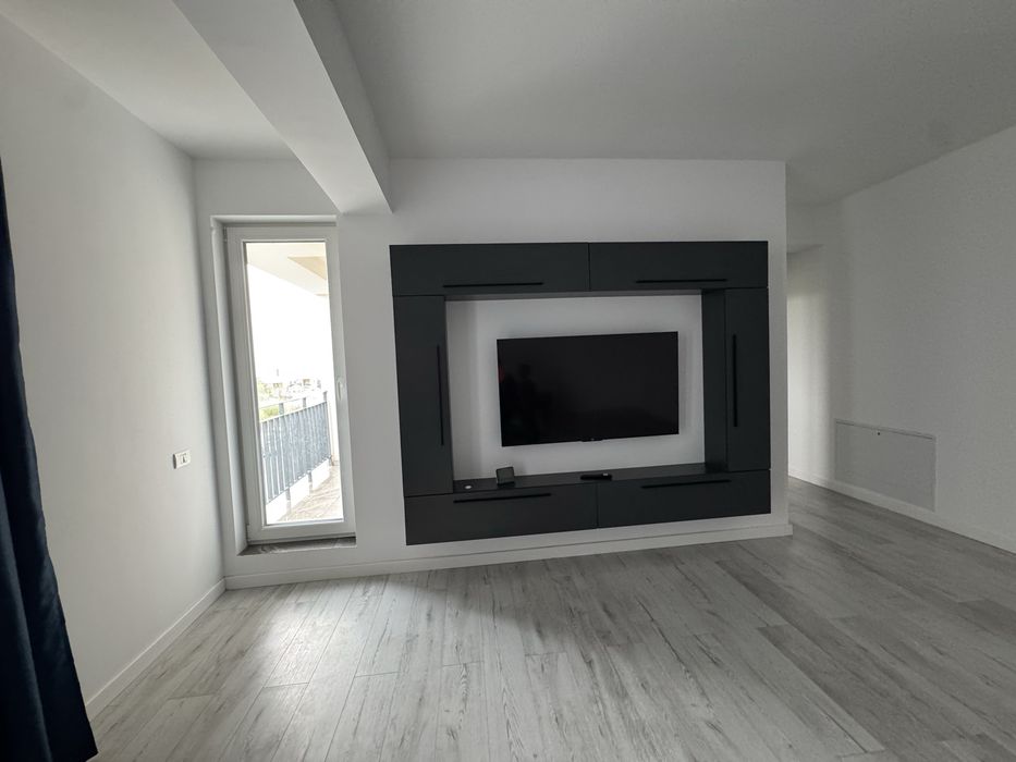 Închiriez apartament in city nord