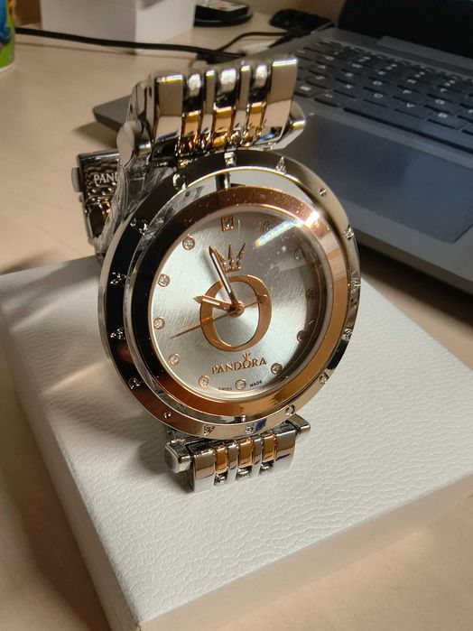 Ceas Pandora cu cadran rotativ culoare argintie-gold rose