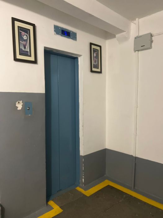 Продам 3к кв бц Мир 3эт из 9