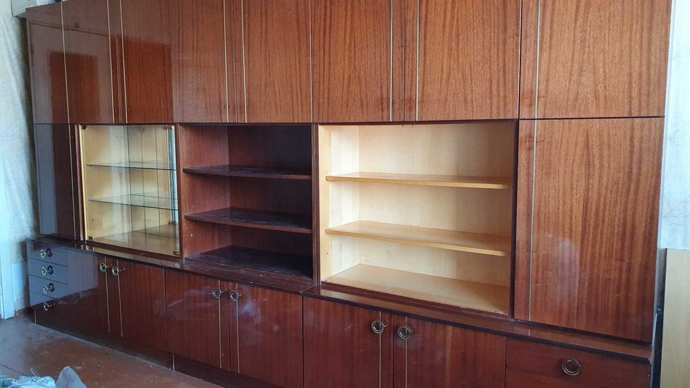 Стенка мебельная