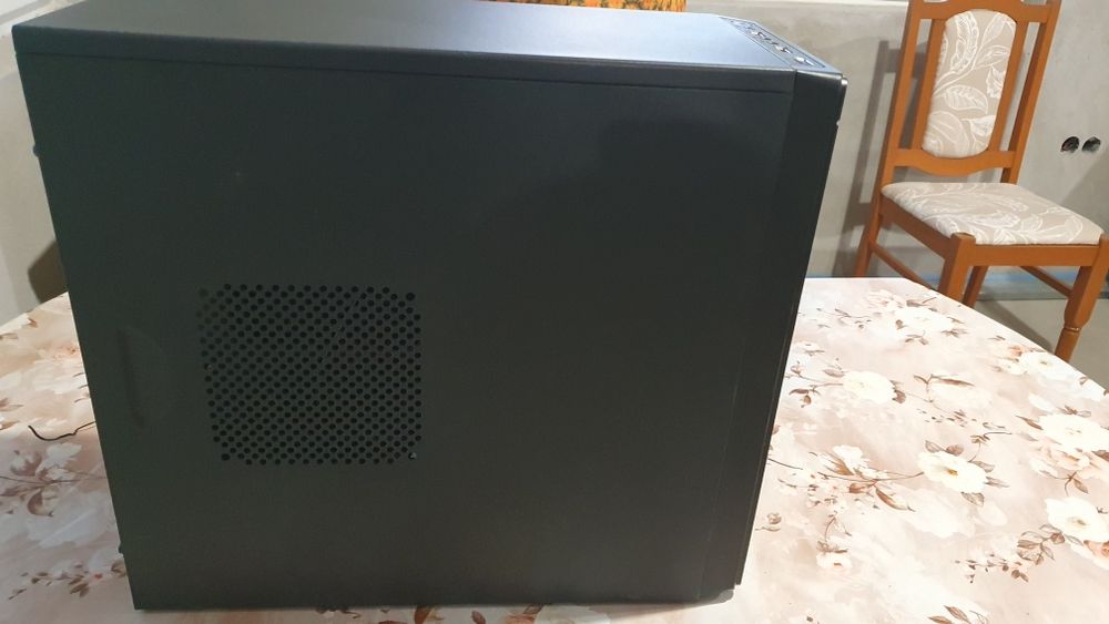 Кутия за компютър Deepcool Wave V2