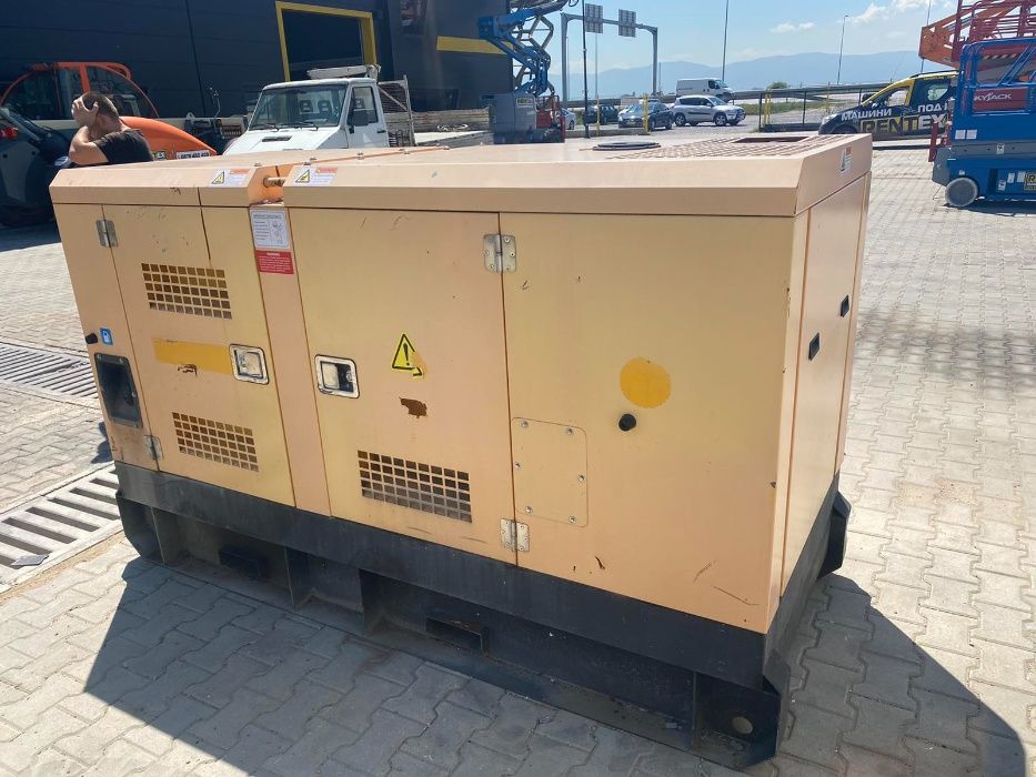 Генератор трифазен 30 kW под НАЕМ Rentex на Ботевградско шосе
