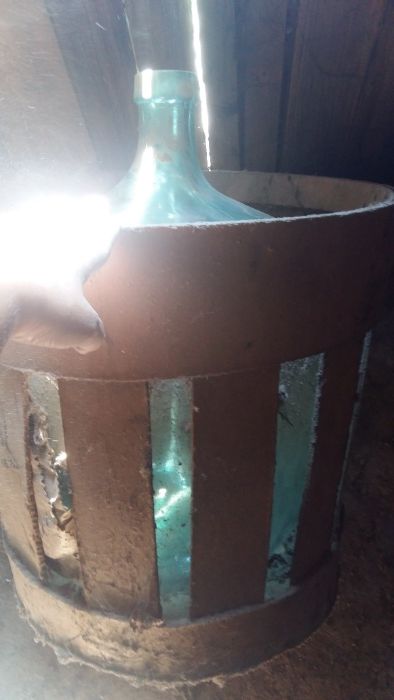 Damnigeana de sticlă pentru vin 50L