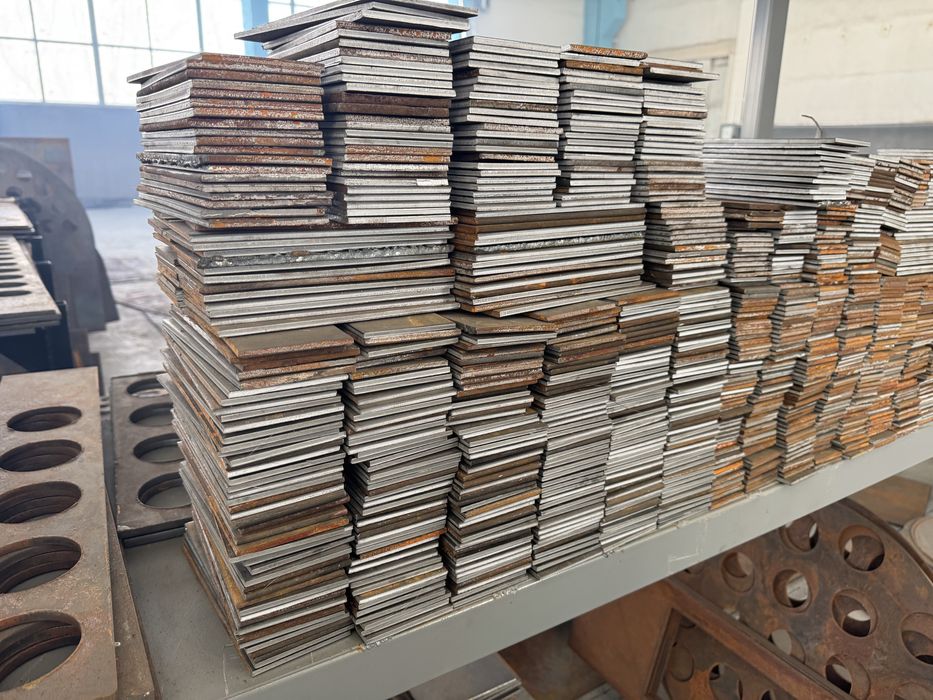 Услуги гильотины и вальцев