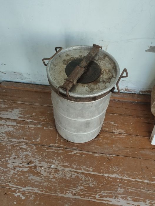 Алюмин фляга бидон плаг сотилади