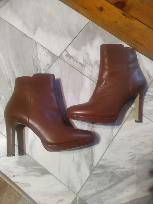 Дамски боти от естествена кожа