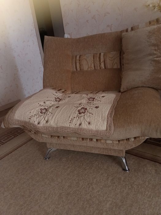 Мягкий уголок продаётся