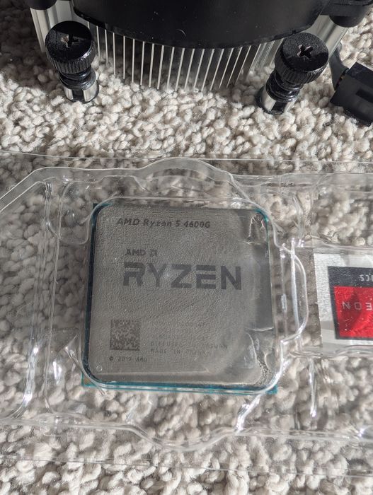Vand procesor AMD Ryzen 5 4600g